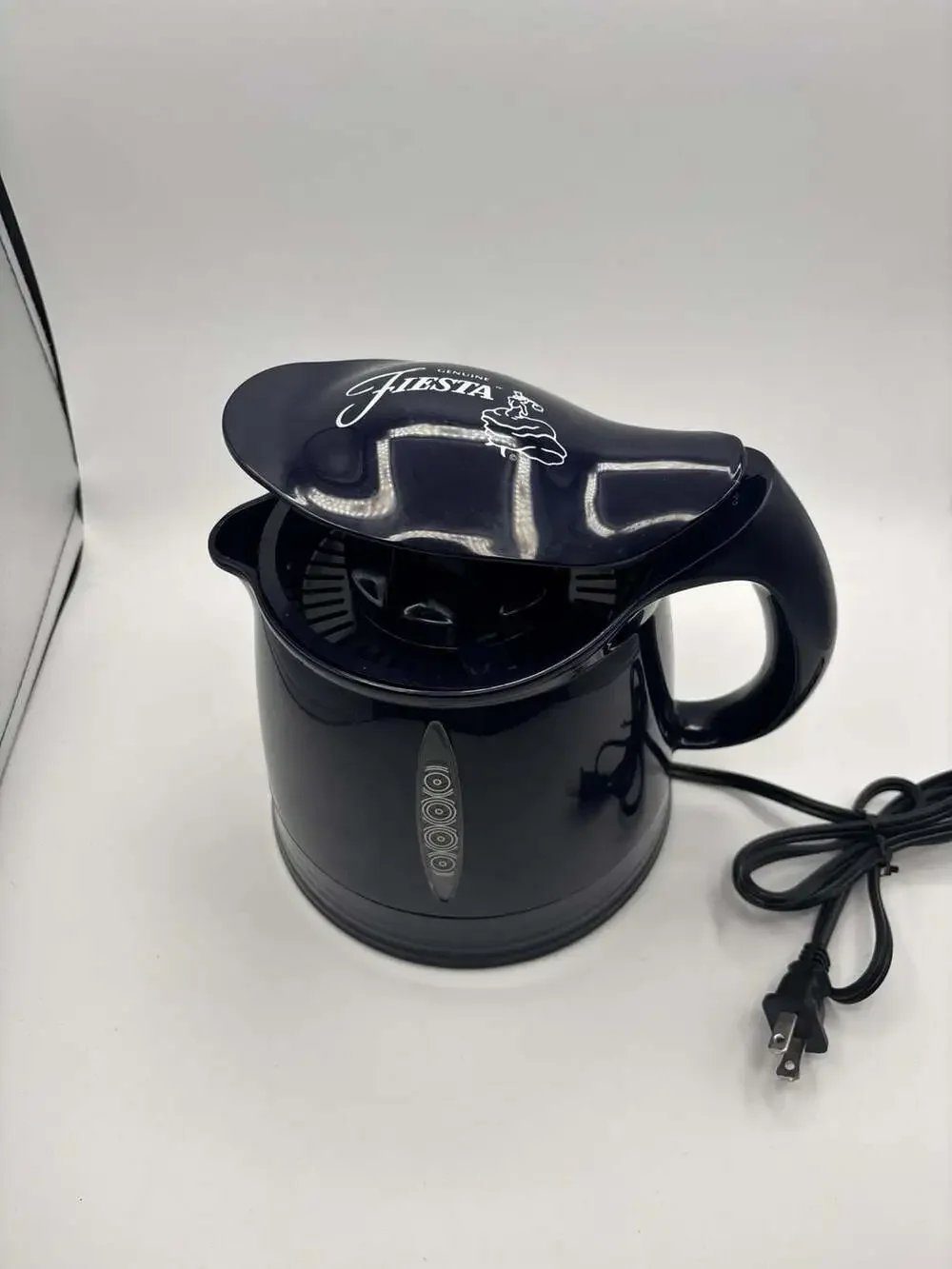 Fiesta Cobalt Blue Electric Citrus Juicer Model CJ-110C